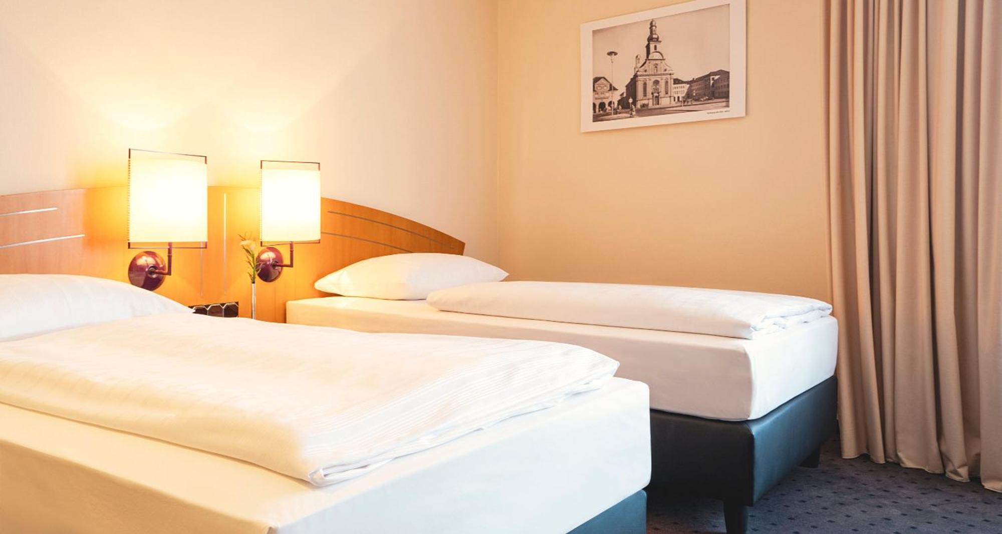 Victor'S Residenz-Hotel Frankenthal فرانكنتال الغرفة الصورة